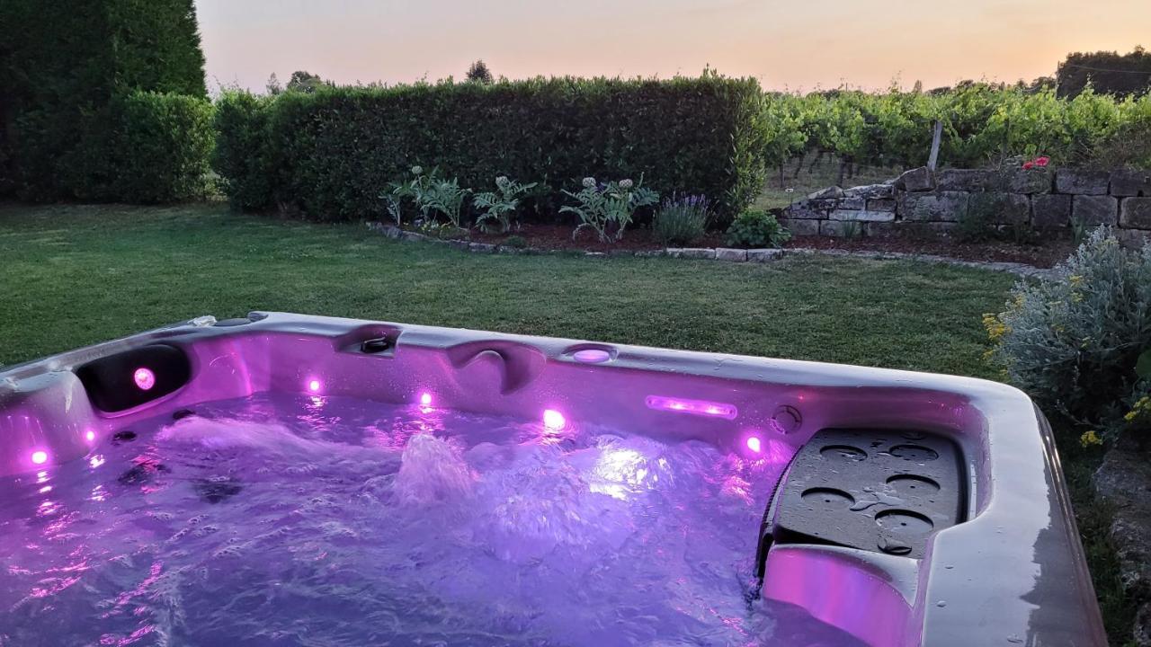 Bed & Breakfast Au Do'mayne Des Bouilles - & Piscine