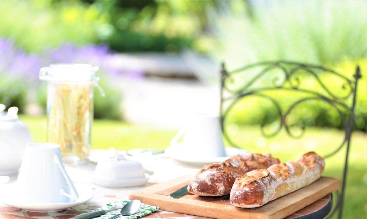Au Do'mayne Des Bouilles - & Piscine Bed & Breakfast *
